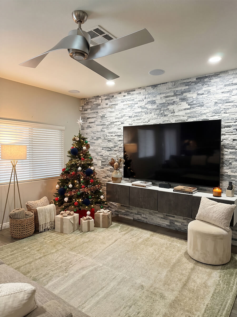 Beautifully styled luxury living room with art hung and furniture arranged after Lifelystyle move-in concierge service in Las Vegas — walk in, feel at home